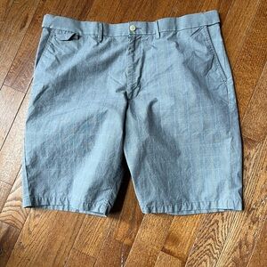 Haggar Clothing Men's Gray Shorts, Size 40